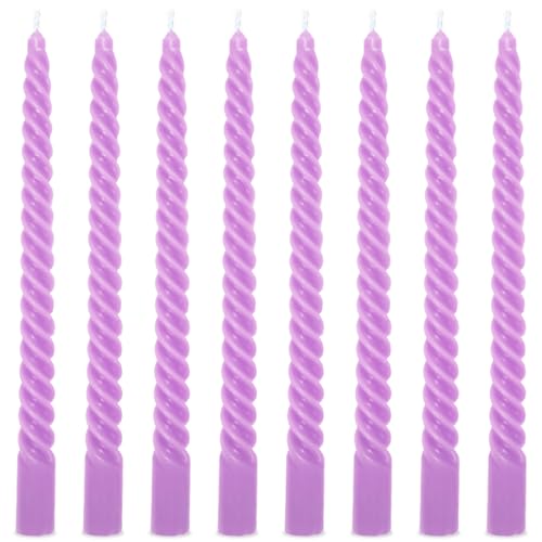 Bougies torsadées non parfumées violet clair pour créer une ambiance chaleureuse au dîner
