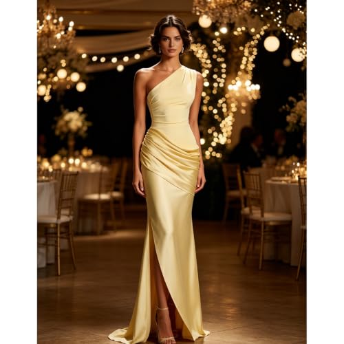 Robe ajustée à une épaule style sirène en textile plissé haute couture - 3