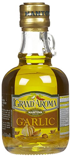 Mantova Grand’Aroma Garlic Flavored Extra Virgin Olive Oil, made in Italy, cold-pressed, 100% natural, heart-healthy cooking oil perfect for salad dressing, pasta, garlic bread, meats, or pan frying, 8.5 oz (Pack of 2)
