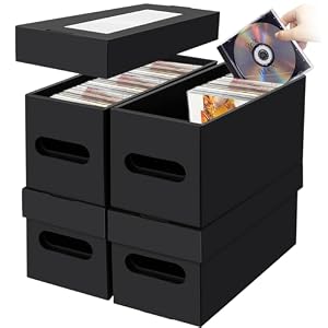 AOBOPLE CD収納ボックス 4個パック 約660枚収納(165枚×4) 段ボール製 PVC透明窓付き 取っ手穴付き 積み重ね可能 厚紙製 耐久性 耐荷重性が強く、変形しない、大容量 CD/DVD/ブルーレイ収納ケース 組み立て簡単 黒