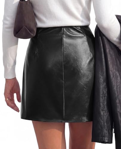 PRETTYGARDEN Ruched Faux Leather Skirt