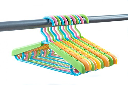 Lot de 12 cintres extensibles et réglables sur 4 positions Cover