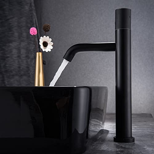 Robinet de salle de bain pour mitiger l'eau chaude et froide lors du soin du visage