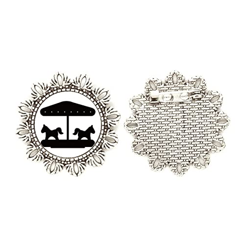 Broche de carrusel negro mediano con flores plateadas para solapa