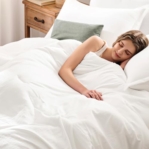 Image of Quataly California King Comforter Set Prewashed Lightweight Quilted Bedding | 3PCS White Breathable Down Alternative Bedding Set with 1 Solid Comforter (104 inchx96 inch) and 2 Soft Pillowcases