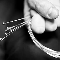 Martin darco electric strings09-42 - Les Beatles, Paul McCartney, John Lennon, RIngo Starr, George Harrison Martin darco electric strings09-42 – Image 4