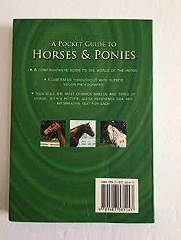Paperback A Pocket Guide to Horses & Ponies [Portuguese_Brazilian] Book