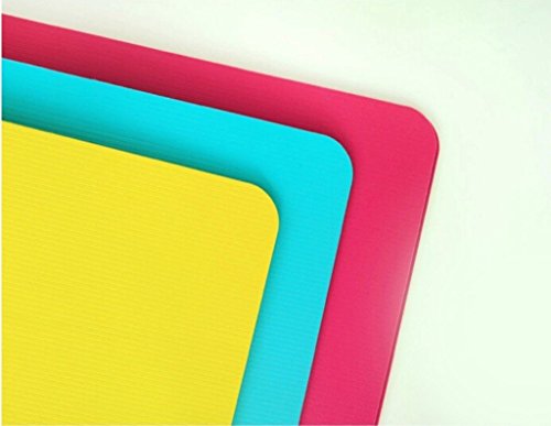 SHUTER A4 Size 40 Pockets Paper File Display Book Folder for Report Sheets,Artworks,Music Sheets,Clippings (Yellow)