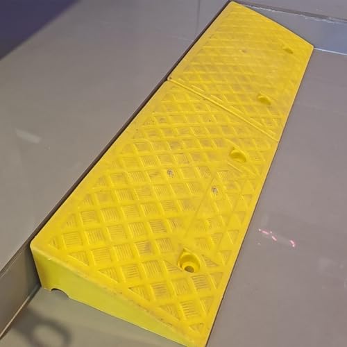 Rampa portátil ligera de plástico, resistente y soporta presión, adecuada para entradas, aceras, bicicletas y motos (Amarillo, 25 x 45 x 19 cm) miniatura 3