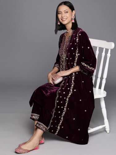 Image of Varanga Women's Velvet Solid Regular Suit Set
