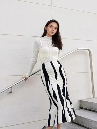 Women's Black and White Abstract Print Maxi Skirt, High Waist, Fitted Style2