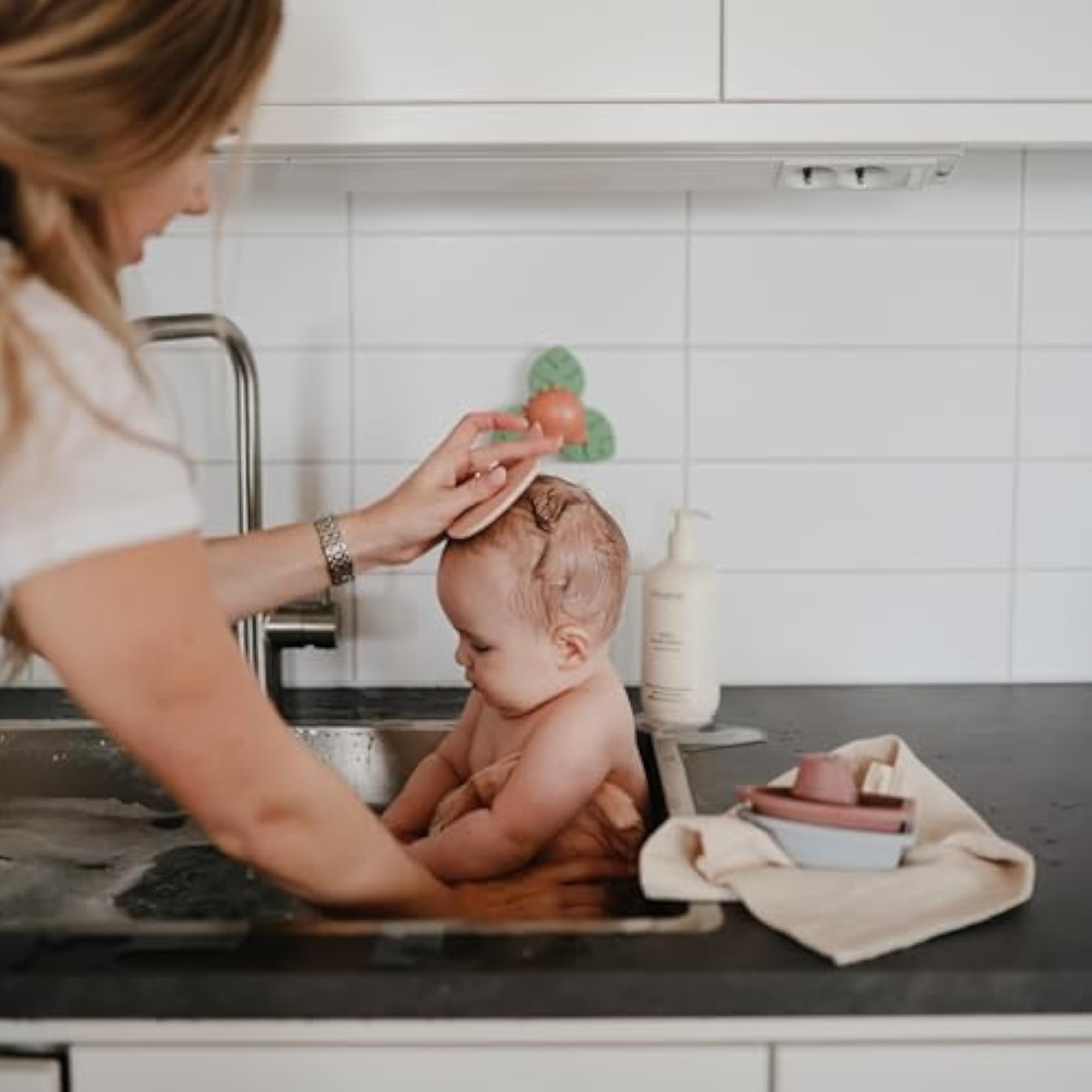 Baby Bath Cradle Cap Brush, Silicone Bristles