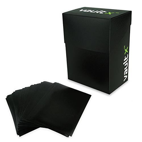 PROTEZIONE - Realizzata in materiale robusto e leggero senza PVC, il Deck Box Vault-X protegge le tue carte da graffi e pieghe, tenendole in ottime condizioni.
