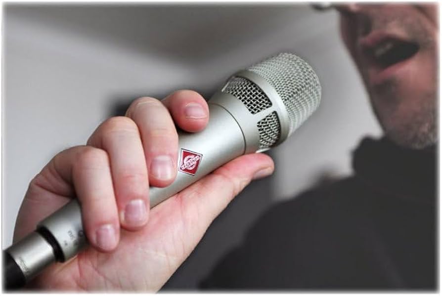 Amazon.com: Neumann KMS 105 Supercardioid Condenser Handheld Vocal