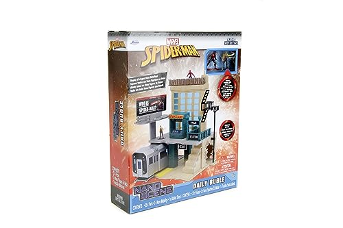 Marvel Spider-Man Daily Bugle Nano Scene, Diorama Con 6 Figure Die-cast, Giocattolo Da Collezione Per Adulti E Bambini