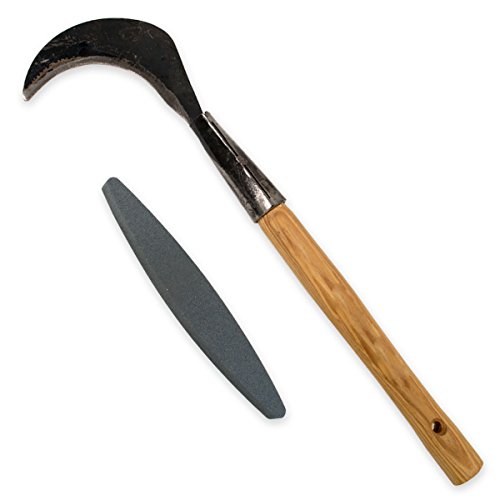 4betterdays.com NATURlich leben! Gartensichel/Sichel inkl. gratis Schleifstein mit Eschenholzstiel - Stiellänge: 40 cm, Gewicht: 900 g - Handgeschmiedet in Deutschland