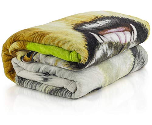 Dawhud Direct Cartoon Selfie Dog Fleece Blanket For Bed 75" X 90" Queen Size Puppy Fleece Throw Blanket For Women, Men And Kids, Super Soft Plush Dog Blanket Throw For Christmas Winter #TOP3