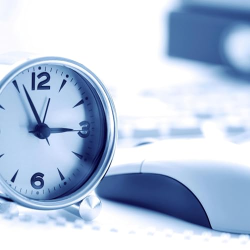 Half of businesses have a core set of working in office hours Podcast Por  arte de portada