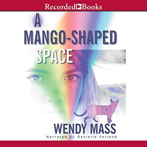 A Mango Shaped Space Wendy Mass Amazon Com Books