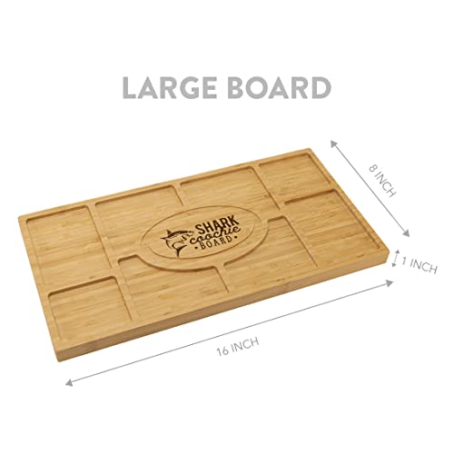Tabla de Cortar Grande con Diseño de Tiburón Divertido Andaz Press, Tabla para Charcutería y Quesos de Bambú Tallada, Ideal como Regalo para Cumpleaños, Bienvenida a Casa o Navidad miniatura 5