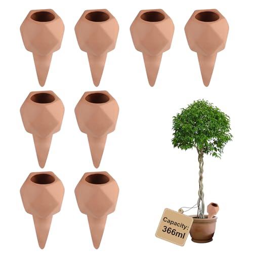 8 SET CONI DI POLIGONALI: Il cono di argilla per irrigazione fiori irriga automaticamente piante e fiori, sia in ambienti interni che esterni. L'acqua all'interno del cono di terracotta penetra lentamente nel terreno nel tempo, fornendo a ogni pianta la giusta quantità d'acqua attraverso un'umidità costante del suolo. Un pratico distributore di acqua per piante d'appartamento.