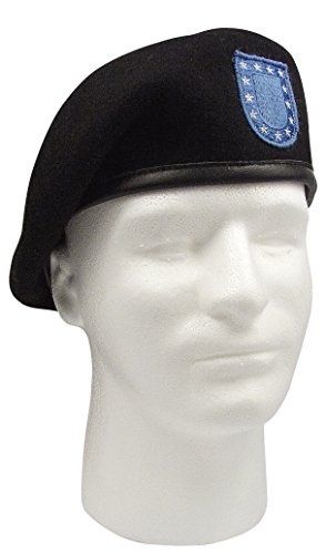 Béret noir Inspection Ready résout le moulage difficile grâce au flash intégré
