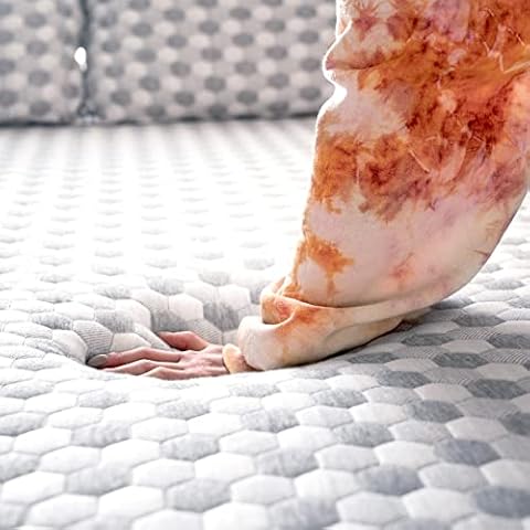 Layla Memory Foam Topper (Queen) Cool, plush, and supportive. Just like a memory foam topper should be. 2”-thick copper-gel infused memory foam mattress pad Cover