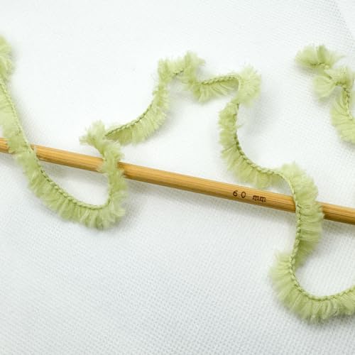 Image of Plush Faux Fur Bulky Yarn, Super Soft Fluffy Fuzzy for Knitting Crocheting Crafting, 100 Gram (3.53 Ounces) 109 Yards (100 Meters) (Light Pistachio) (3 Skeins)