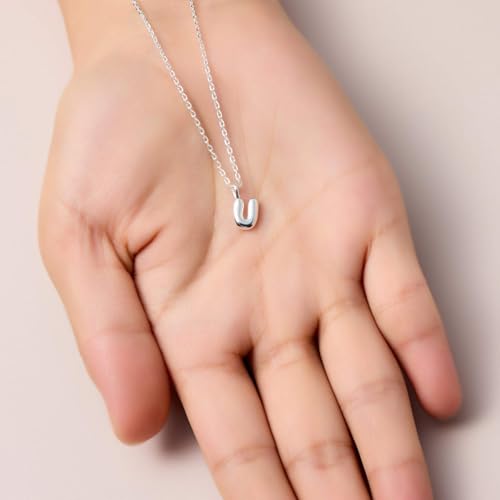 Collar de plata de ley con letra U antialérgico para pieles sensibles de niños 6