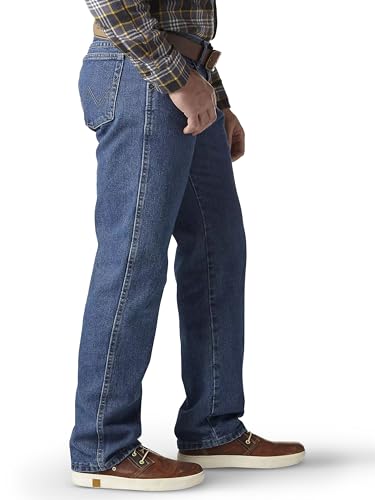 Image of Wrangler Men's Relaxed Fit Jeans