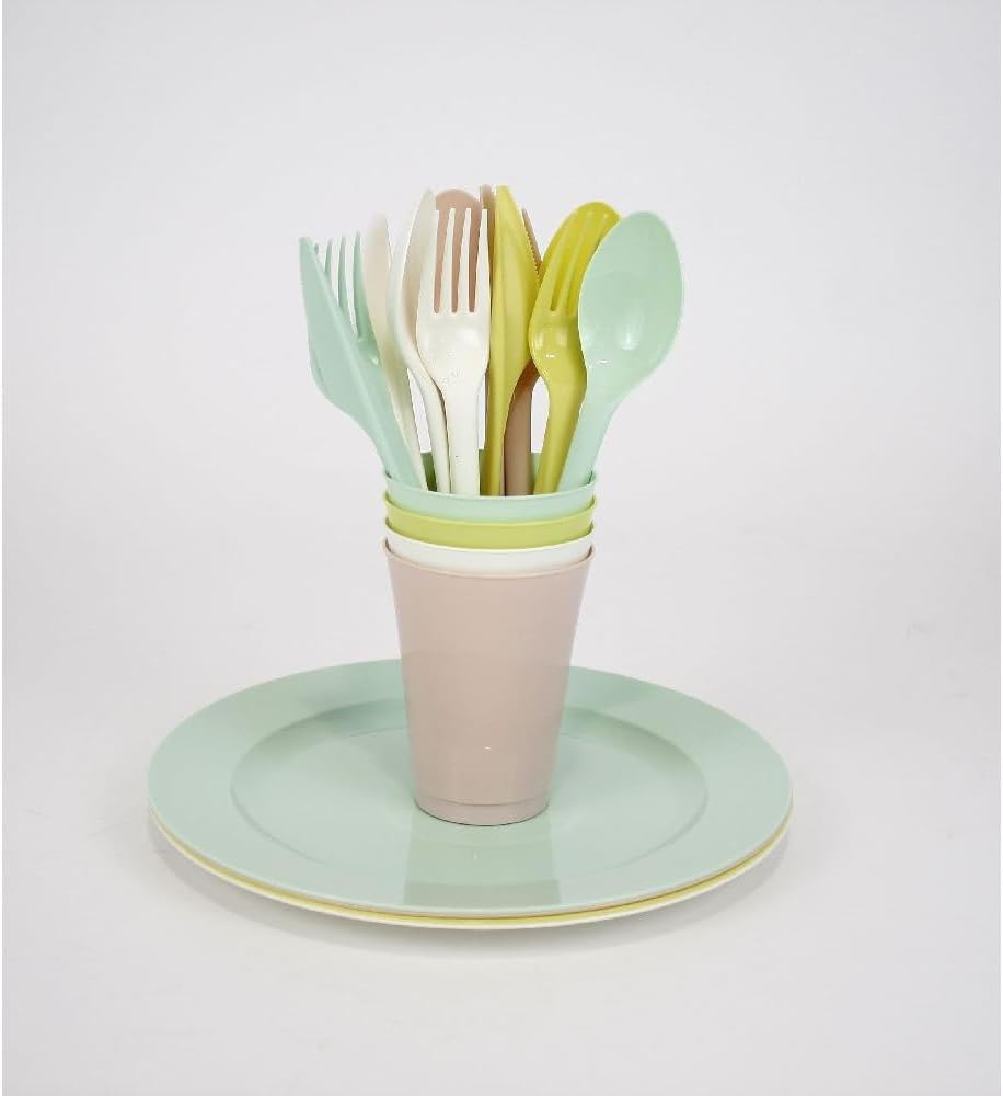 PARENCE.- Set de Pique Nique 20 Pièces - Assiettes, Couverts, Verres - Lot 20 Pièces Camping en PVC Réutilisable, Polyvalent, Complet, Pastels