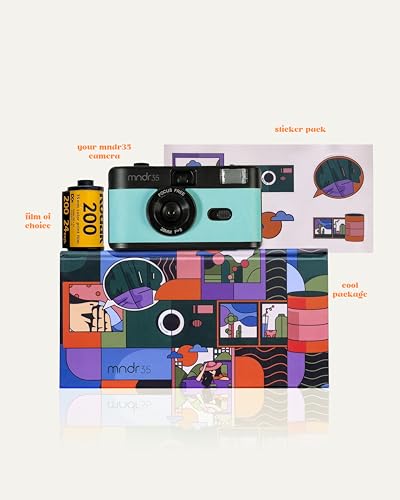 MNDR35 Reusable 35 mm Film Camera with Kodak Gold 200 Film (24 Exp) & Built-In Flash – 28 mm f/8 Lens – Retro Analog Point & Shoot for Everyday Photography (Black/Blue)