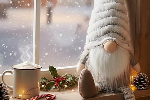 KAMACA Deko Plüsch Wichtel Weihnachtswichtel Kantenhocker aus Stoff ausgefallene Weihnachtsdeko oder zum Verschenken in Winter Weihnachten (Kantenhocker grau braun 35x8x8 cm)