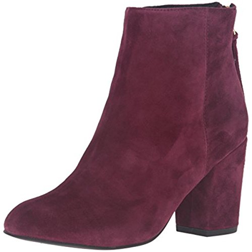 Steve Madden Women's Cynthia Ankle Bootie Steve Madden Women's Cynthia Ankle Bootie