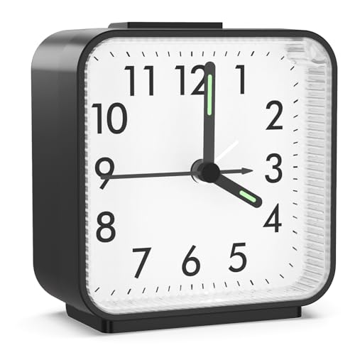 ORIA Réveil Matin Analogique Silencieux sans Tic-Tac, Réveil à Pile avec Lumière et Répétition, Reveil Voyage Compact pour Adulte/Senior, Alimenté par 1...