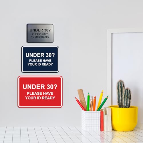 Panneau Under 30? Please Have Your ID Ready classique noir doré grand format pour bar