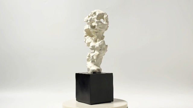 Escultura Abstracta Moderna 11.8" Resina Negra y Blanca miniatura 7