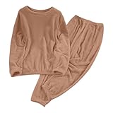 【Tissu doux】Nos pyjamas en polaire pour femme sont doux et confortables. Fabriqués en polyester de haute qualité et doublés de laine d'agneau moelleuse, ils sont chauds et douillets.