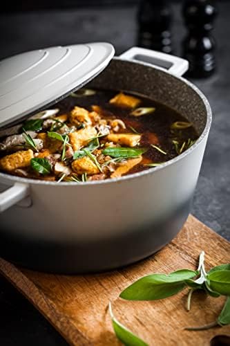 MasterClass Medium Casserole Dish with Lid, Lightweight Cast Aluminium, Induction Hob and Oven Safe, Grey Ombre, 4 Litre/24 cm