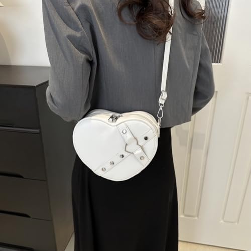 Heart Purse for Women Heart Shaped Purse Punk Gothic Belt Studded Leather Heart Crossbody Bags Goth Purse4