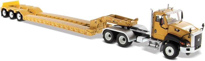 Diecast Masters 1:50 Scale Caterpillar CT660 Day Cab Tractor & XL120 Lowboy Remolque | Core Classics Series Cat Trucks & Construction Equipment Modelo 85503C