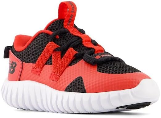 New Balance Boys' Playgruv V2 Bungee Sneakers