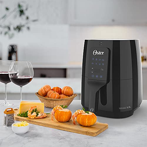 Fritadeira Oster Digital Control Sem Óleo com Painel Touch, 3,3L, 110V, Preto, 1300W, OFRT950