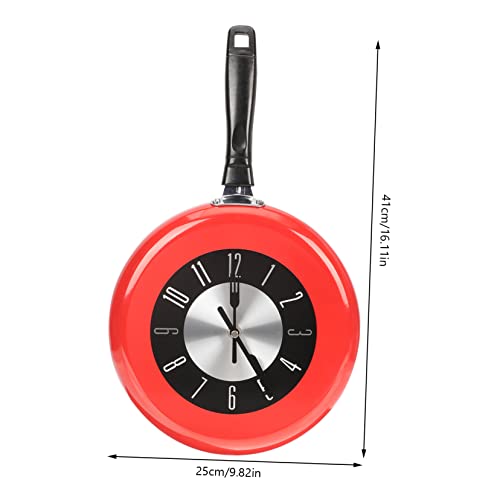 Horloge murale poêle design moderne aux finitions soignées