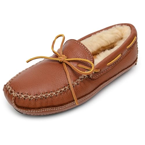 Image of Minnetonka Men's Sheepskin Moose Slipper
