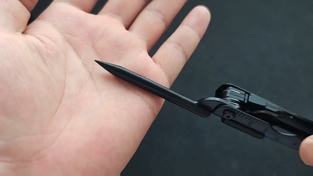 13 In 1 Multifunctional Tools Pliers Screwdriver Wire