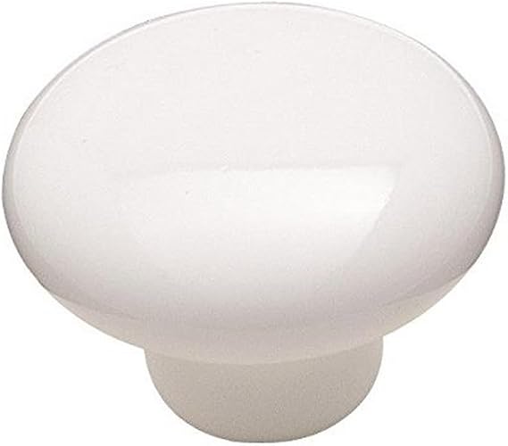 Best Knobs for White Kitchen Cabinets That Wow Every Time! | VENUE 909 /