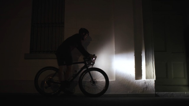 Amazon.com : RAVEMEN FR1000 Bike Light for Night Riding, 30