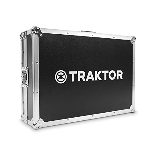 Logo Traktor Kontrol S4 stampato sulla parte anteriore.