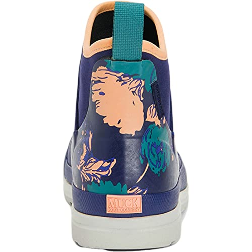 Image of MUCK Women's Originals Ankle Boot
